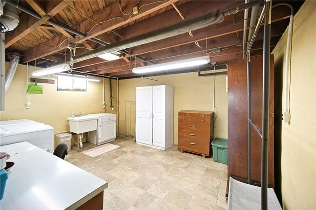4921 NW 56th Street, Kansas City, MO 64151