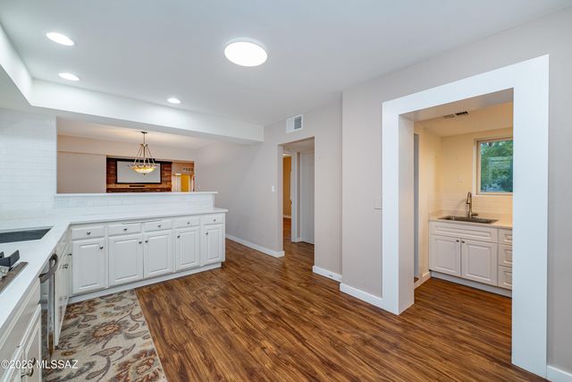 6491 E Santa Aurelia Street, Tucson, AZ 85715