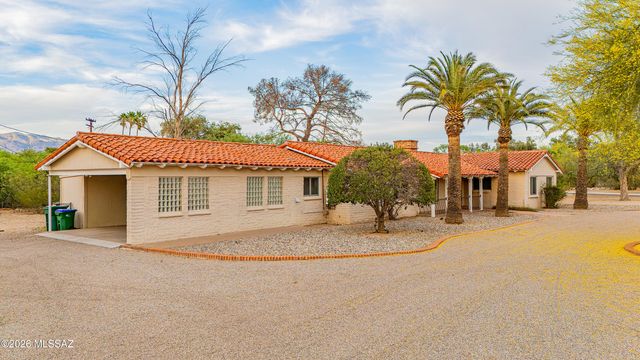 6491 E Santa Aurelia Street, Tucson, AZ 85715