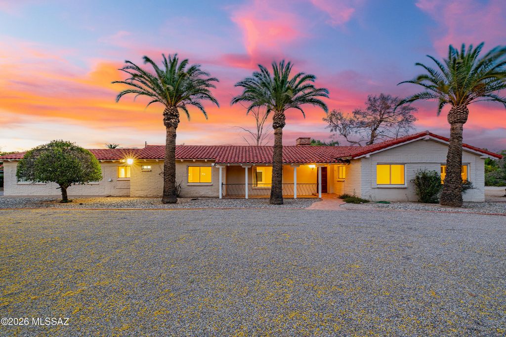 6491 E Santa Aurelia Street, Tucson, AZ 85715