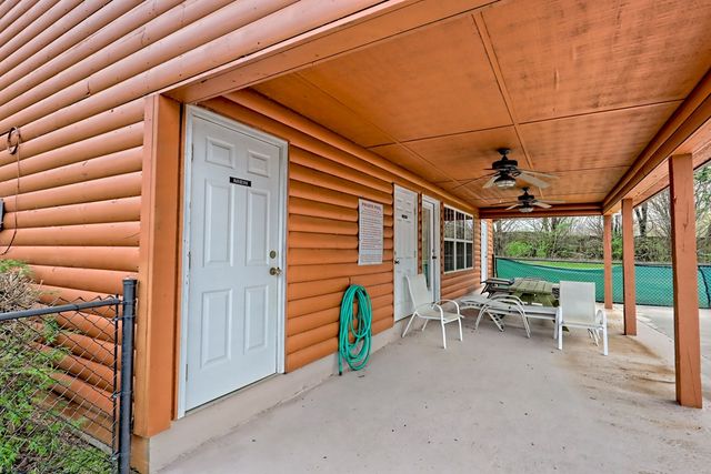 3556 River Front Lane, Hiawassee, GA 30546