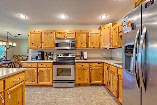 3556 River Front Lane, Hiawassee, GA 30546