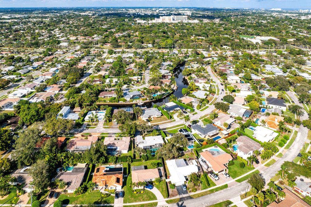 876 NW 6th Avenue, Boca Raton, FL 33432