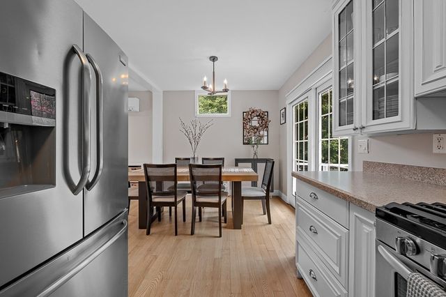 17 Vinal St, Hudson, MA 01749