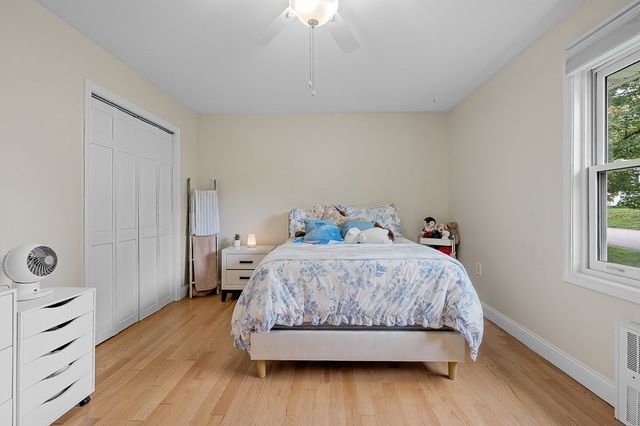 17 Vinal St, Hudson, MA 01749
