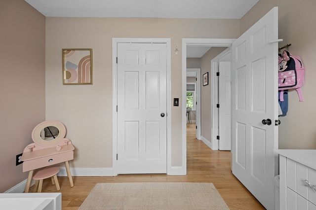 17 Vinal St, Hudson, MA 01749