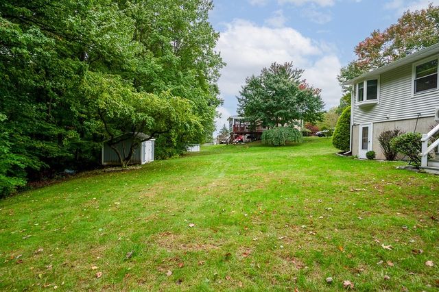 17 Vinal St, Hudson, MA 01749
