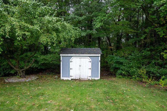 17 Vinal St, Hudson, MA 01749