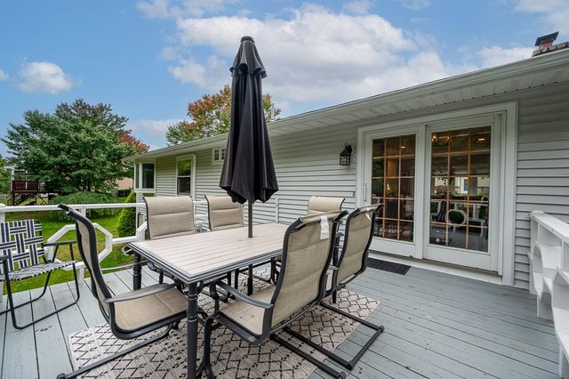 17 Vinal St, Hudson, MA 01749