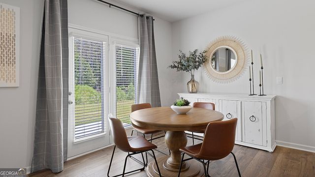 5541 Donamire Way, Fairburn, GA 30213