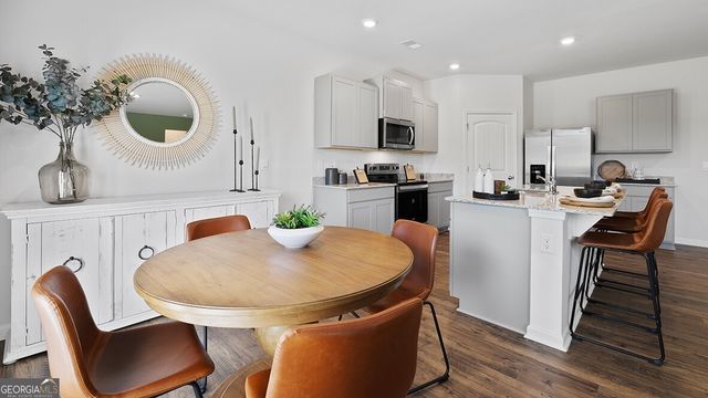 5541 Donamire Way, Fairburn, GA 30213