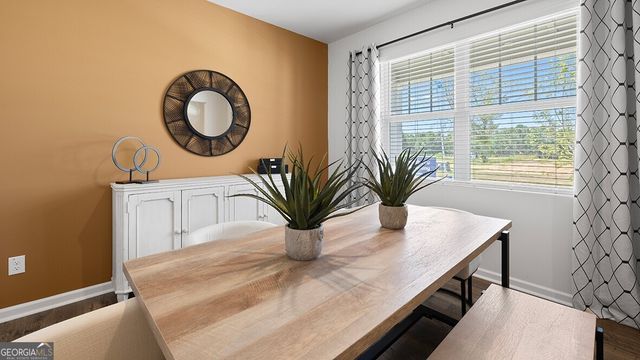 5541 Donamire Way, Fairburn, GA 30213