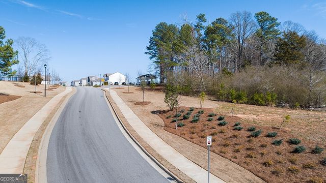 5541 Donamire Way, Fairburn, GA 30213