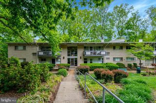 7717 DONNYBROOK CT #103, Annandale, VA 22003