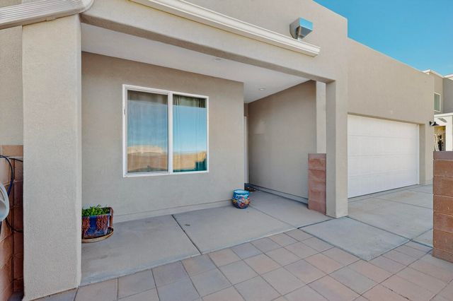 821 8th Street NE, Rio Rancho, NM 87124