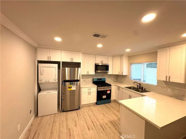 3616 59th Street West, Los Angeles, CA 90043