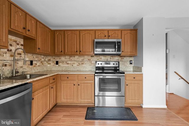 9071 LORELEIGH WAY, Fairfax, VA 22031