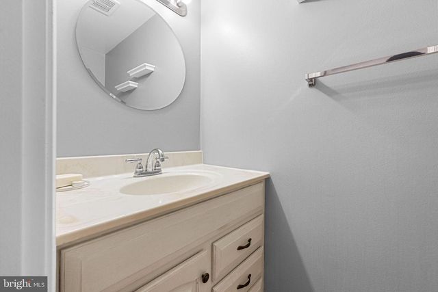 9071 LORELEIGH WAY, Fairfax, VA 22031