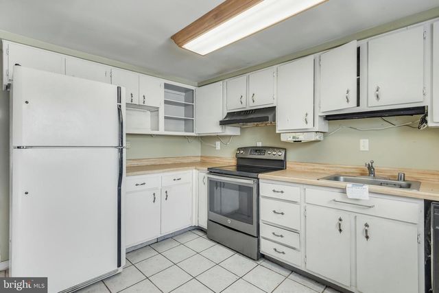 15700 PERKINS LN, Bowie, MD 20716