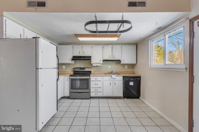 15700 PERKINS LN, Bowie, MD 20716