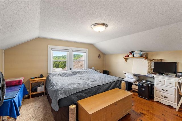 154 Adventure Trail, Mount Airy, NC 27030