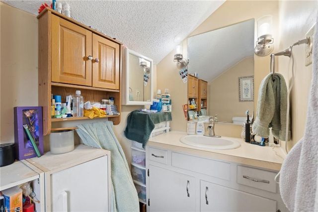 154 Adventure Trail, Mount Airy, NC 27030