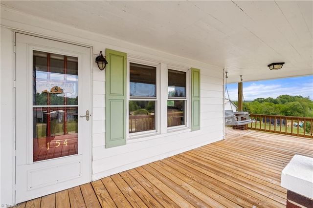 154 Adventure Trail, Mount Airy, NC 27030