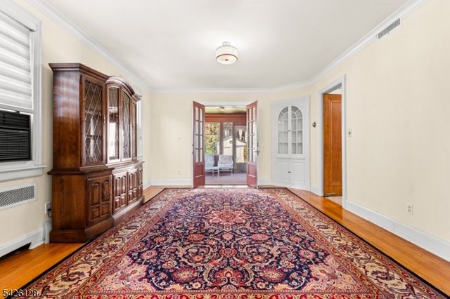 146 Irving Pl, Rutherford Boro, NJ 07070