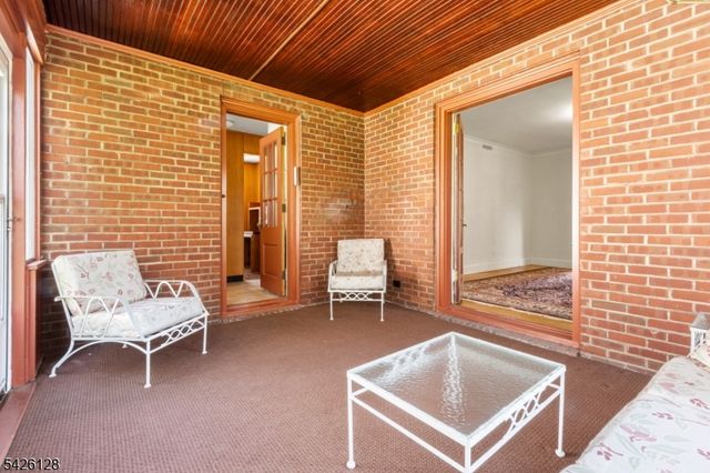 146 Irving Pl, Rutherford Boro, NJ 07070