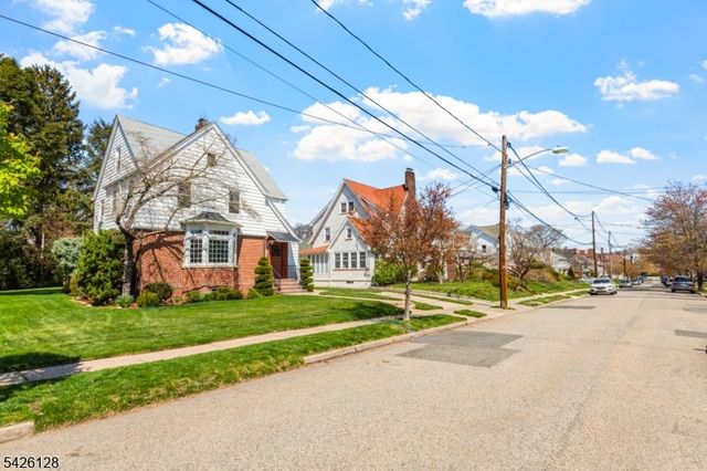 146 Irving Pl, Rutherford Boro, NJ 07070