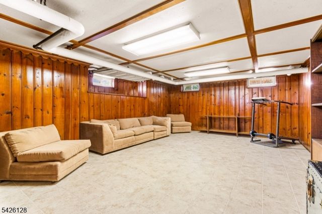 146 Irving Pl, Rutherford Boro, NJ 07070