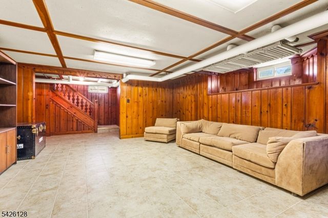 146 Irving Pl, Rutherford Boro, NJ 07070