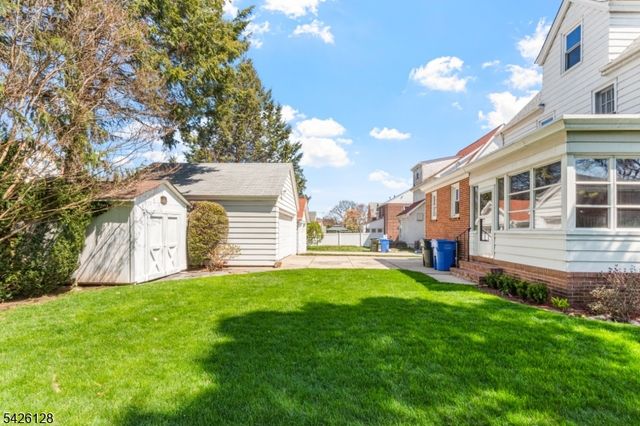 146 Irving Pl, Rutherford Boro, NJ 07070