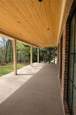 1330 Twelve Oaks Circle NW, Atlanta, GA 30327