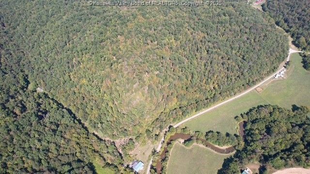 5291 Eighteen Mile Creek Road, Buffalo, WV 25123