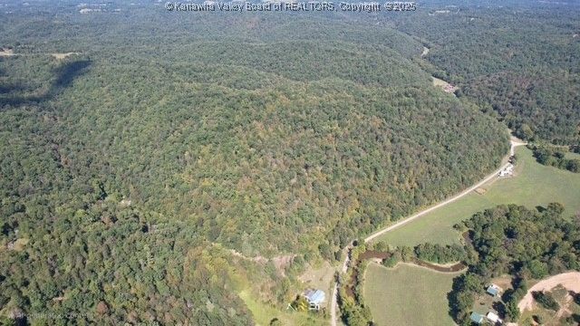 5291 Eighteen Mile Creek Road, Buffalo, WV 25123