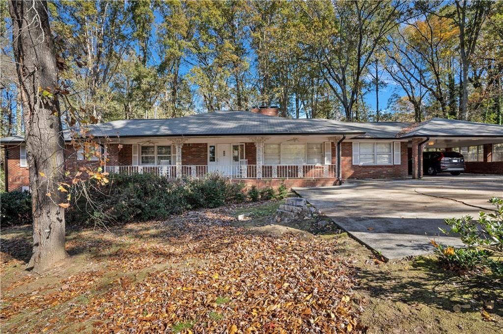 2228 Scenic Drive, Snellville, GA 30078