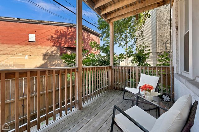 846 N Hoyne Avenue 1R, Chicago, IL 60622