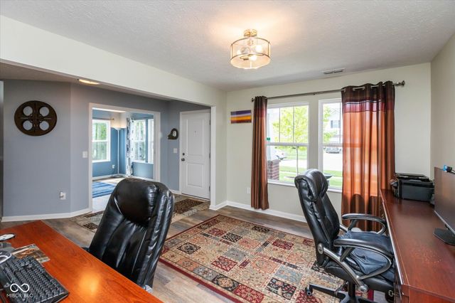 1225 Old Vines Trail, Greenwood, IN 46143