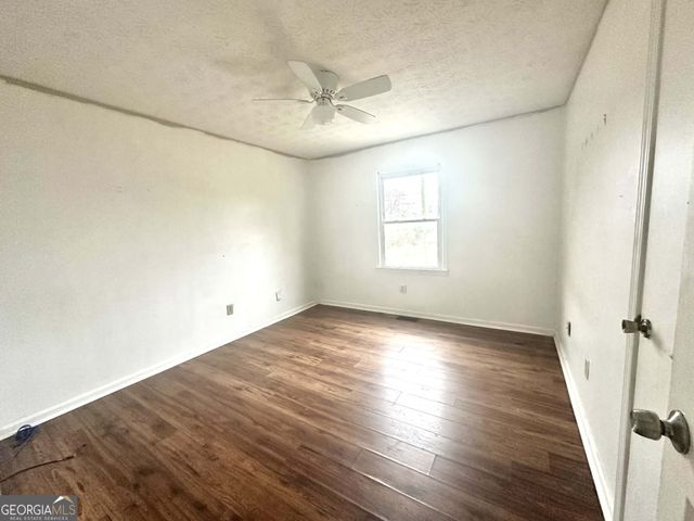 198 Summerfield Lane, Mcdonough, GA 30253