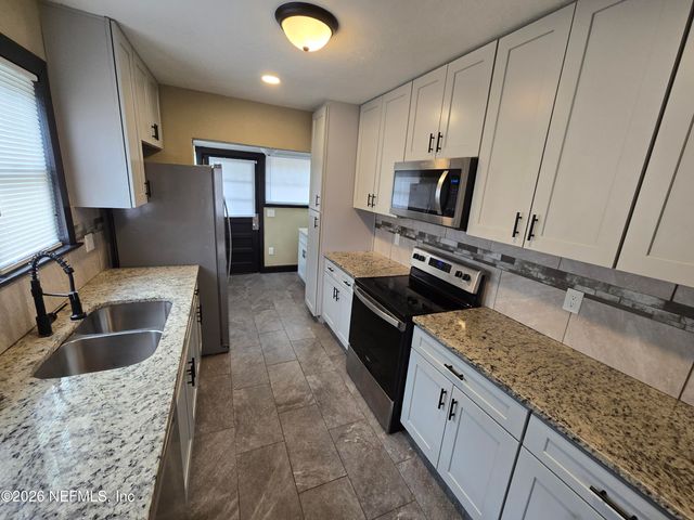 41 TALLULAH Avenue, Jacksonville, FL 32208