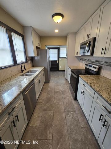 41 TALLULAH Avenue, Jacksonville, FL 32208