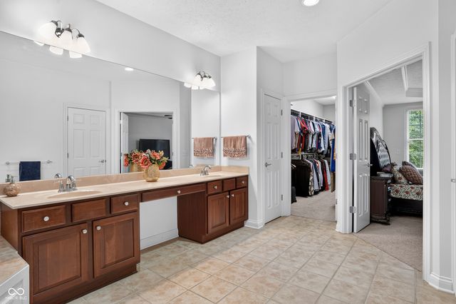 13357 Dumbarton Street, Carmel, IN 46032