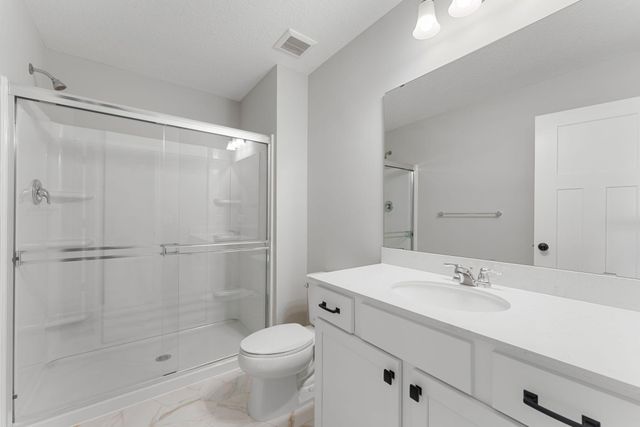 10300 Birchwood Circle, Victoria, MN 55318