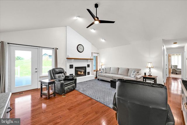 187 TICE LN, Lebanon, PA 17042