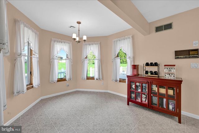 187 TICE LN, Lebanon, PA 17042