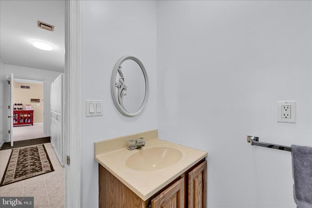 187 TICE LN, Lebanon, PA 17042
