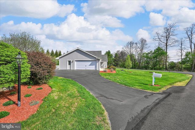187 TICE LN, Lebanon, PA 17042