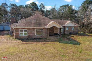 1148 E CR 3138, Mount Enterprise, TX 75681