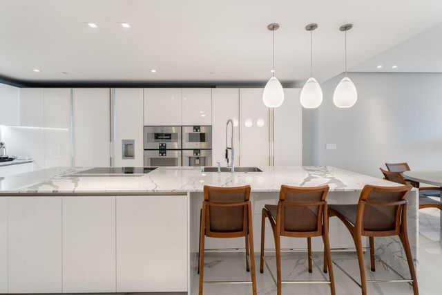 10201 Collins Avenue 1803, Bal Harbour, FL 33154